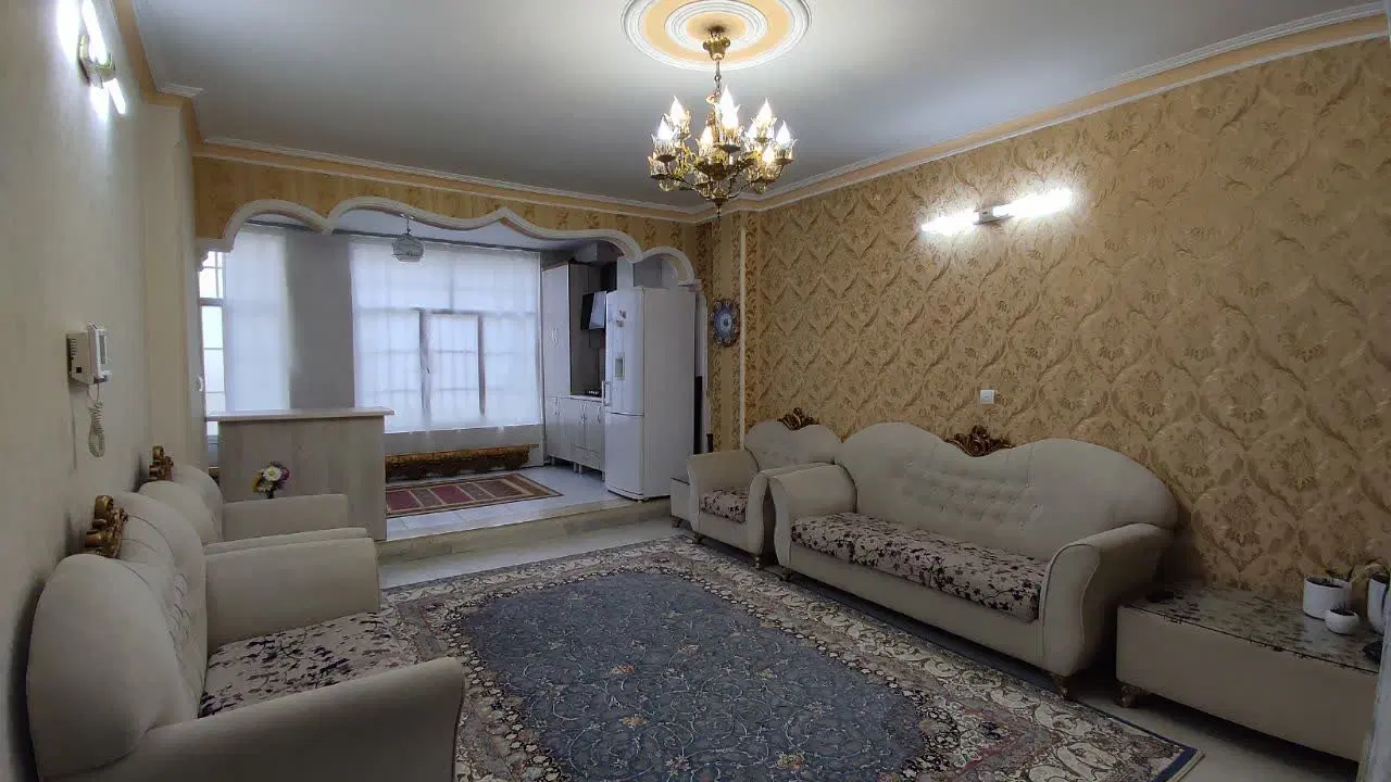 ۶۸مترکلهر شمالی طبقه اول باپارکینگ۹مترحیاط خلوت