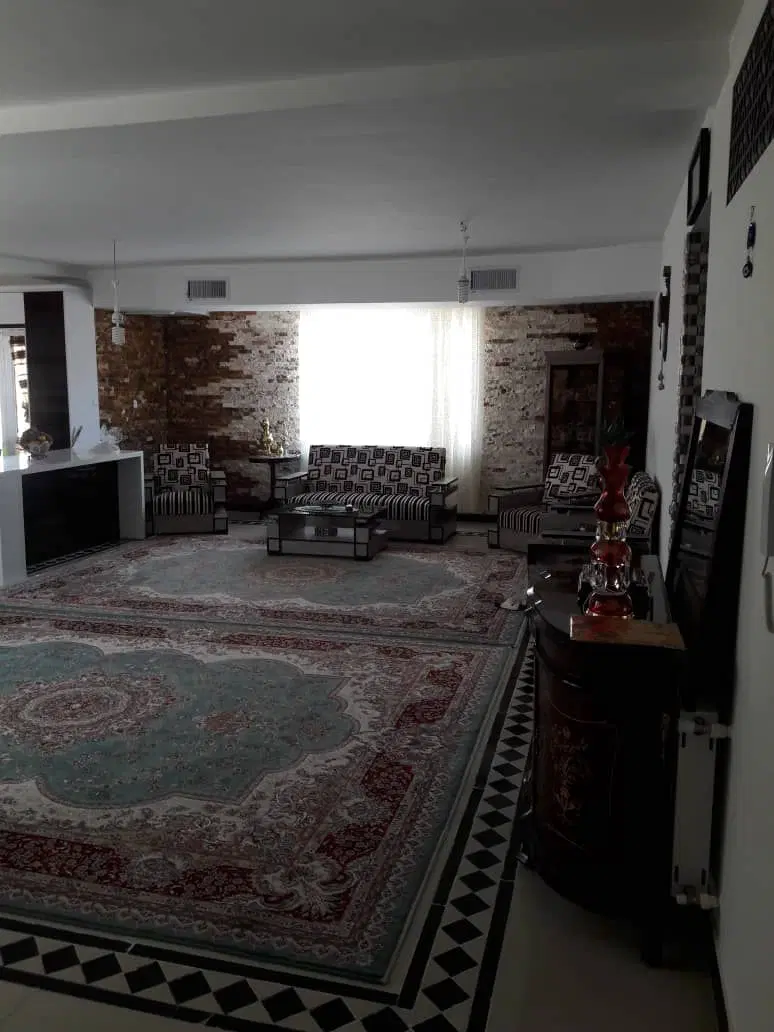 زیباشهربر خیابان ۱۸متری ملی