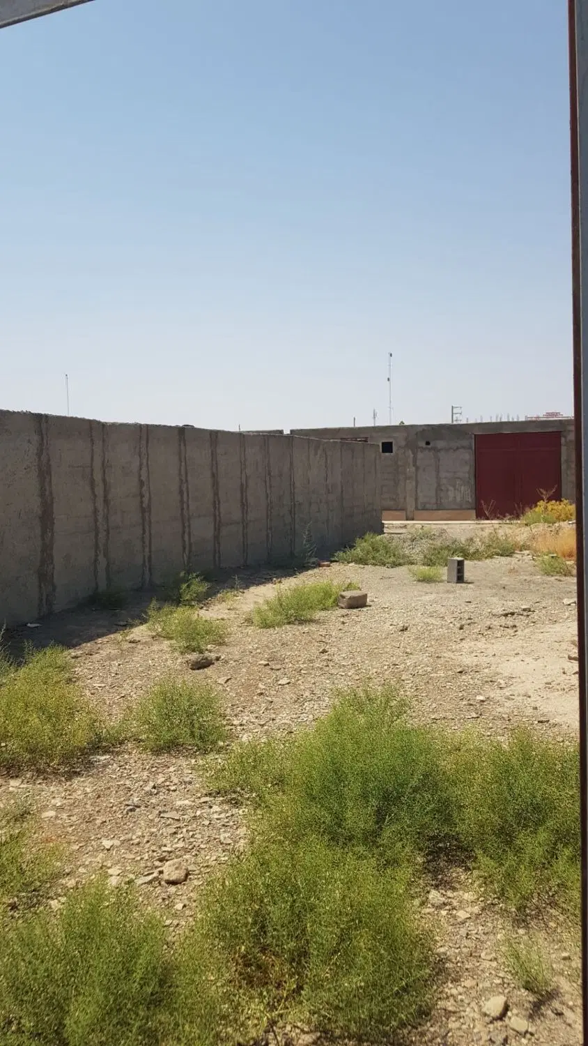 چهار دیواری 660متری در رباط کریم