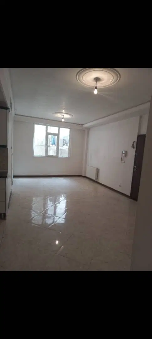 ۷۶متر دوخوابه فول امکانات