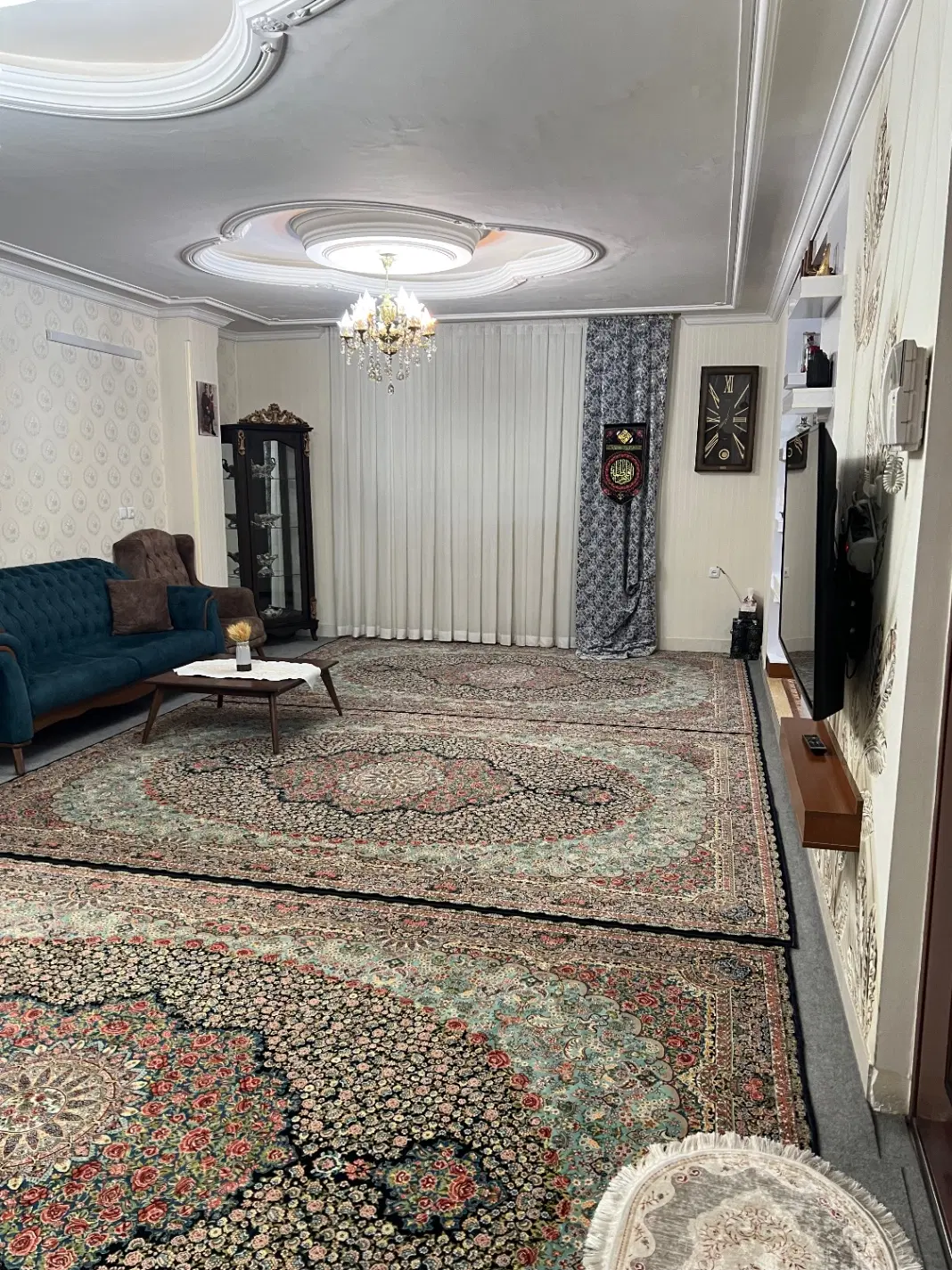 ۸۴ متری داخل شهر