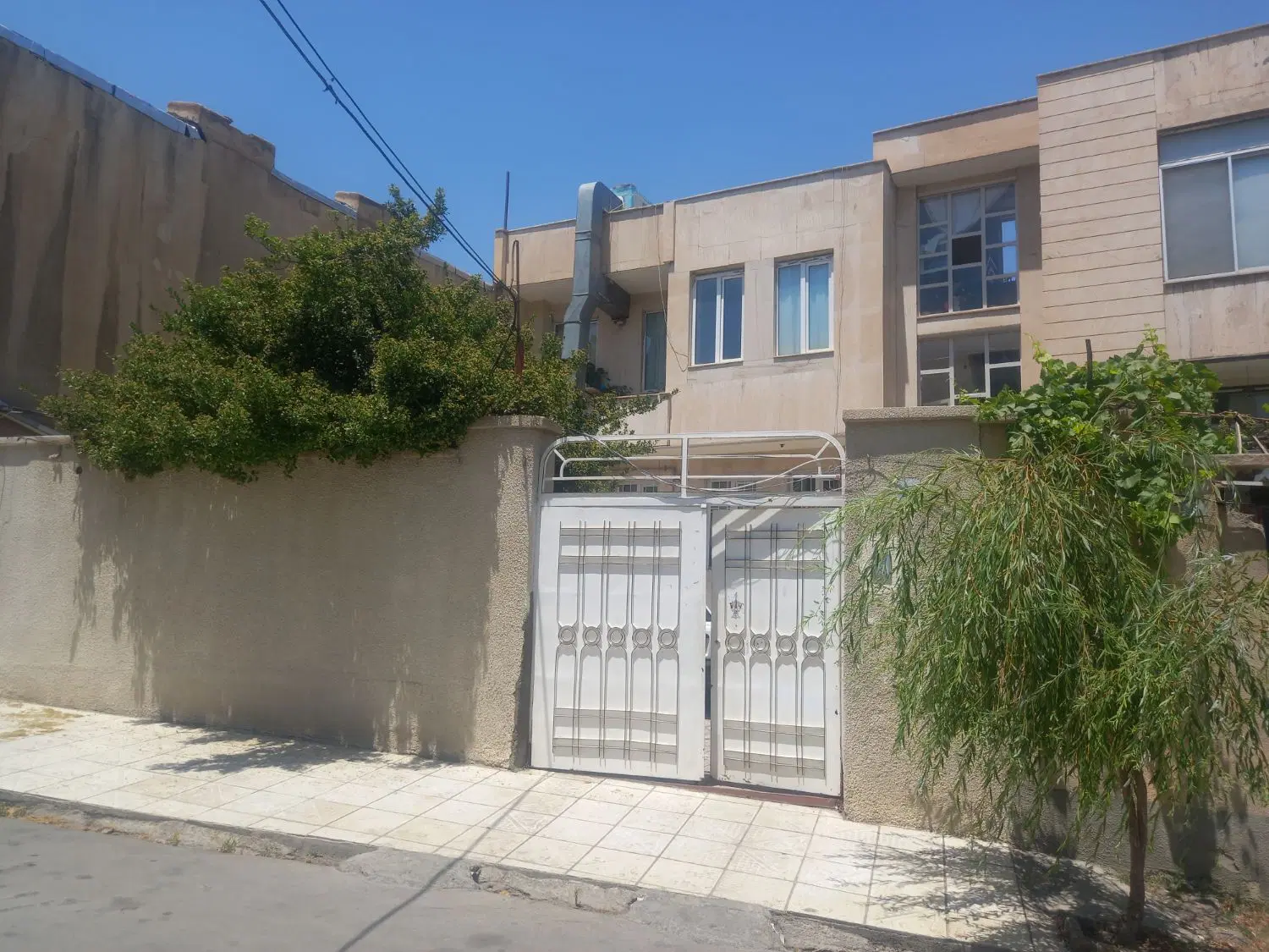 فروش منزل مسکونی