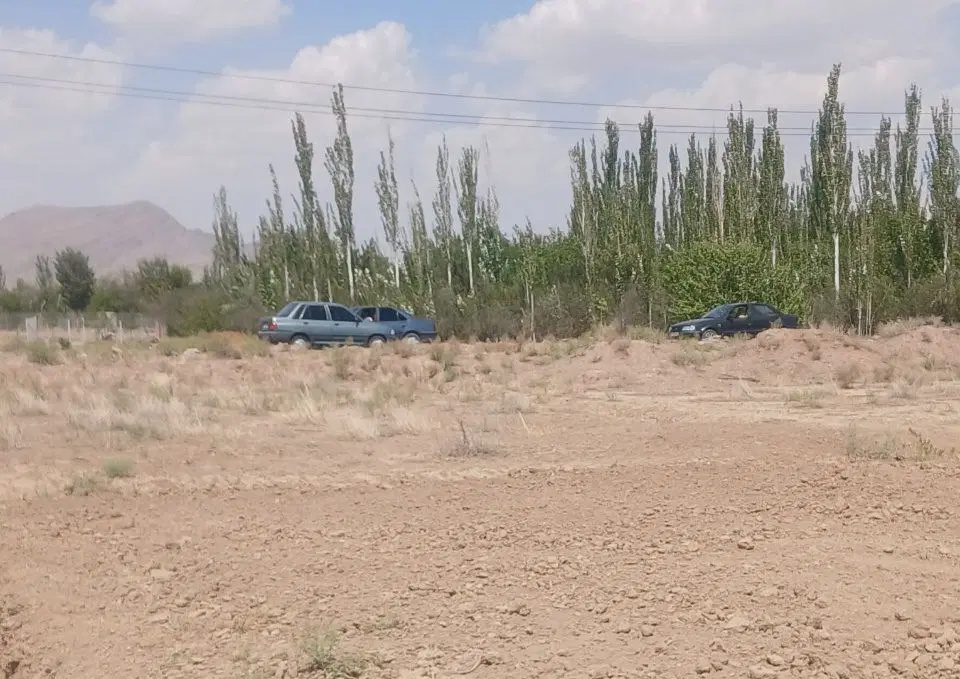 قطعه‌زمینی‌بعد‌زیر‌گذار‌جاده‌دولت‌آباد