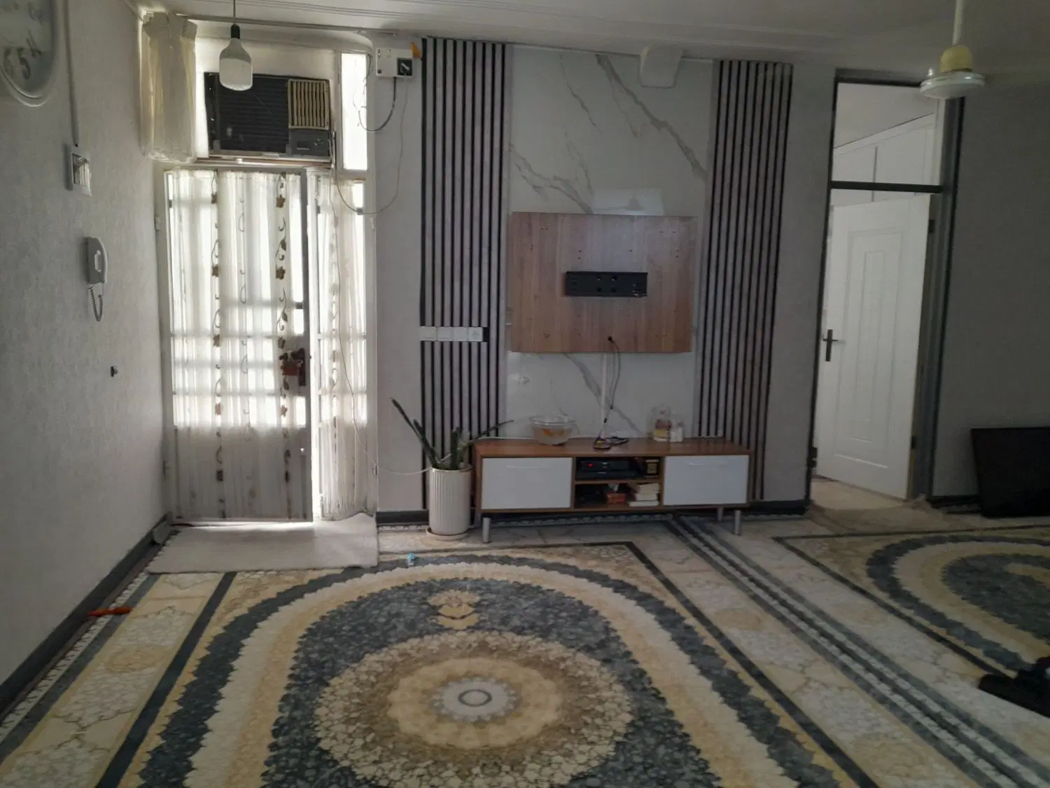 فروش هم کف از دوطبقه