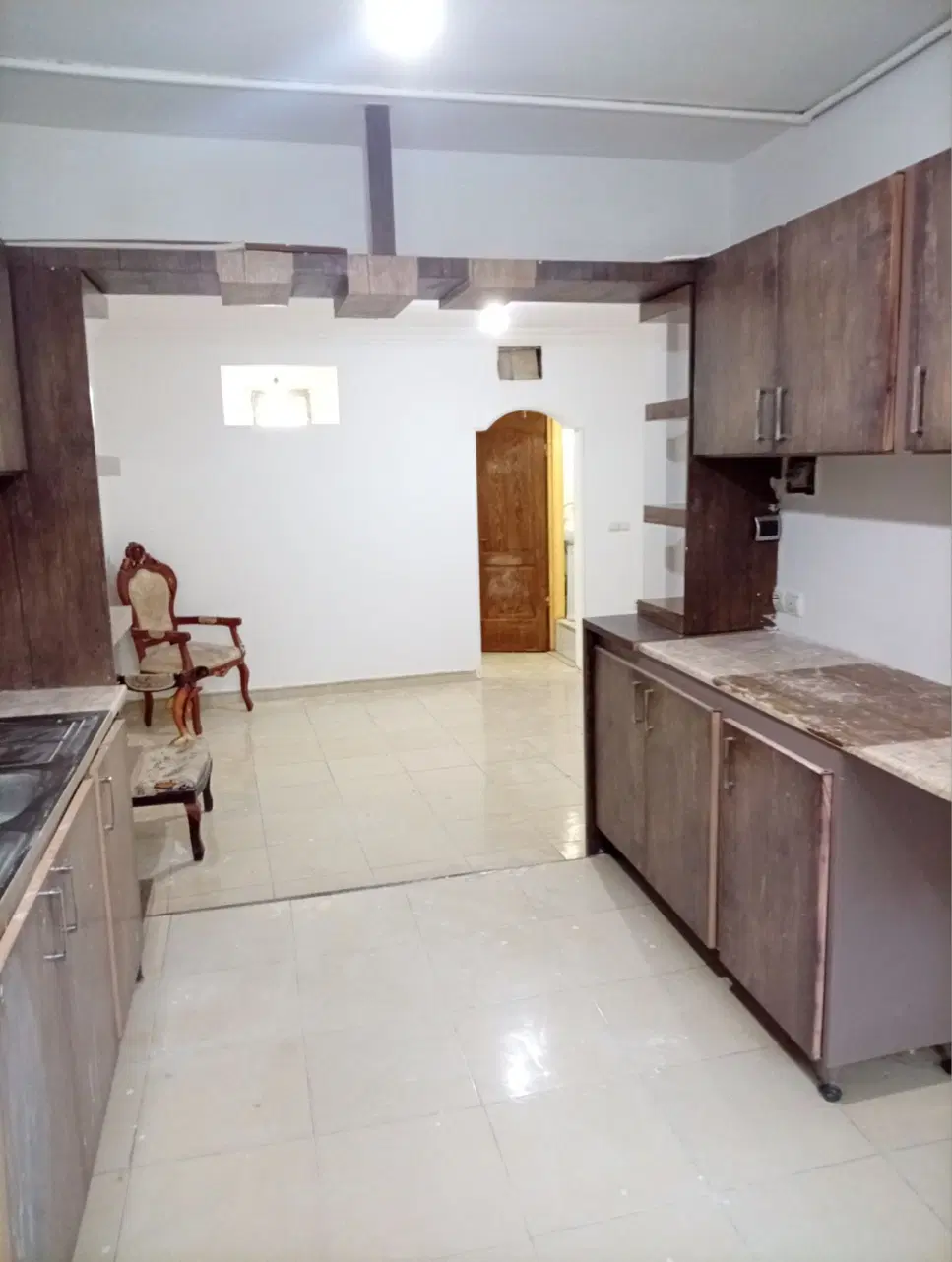 همکف ۶۵متری شیک  کشاورز ۵