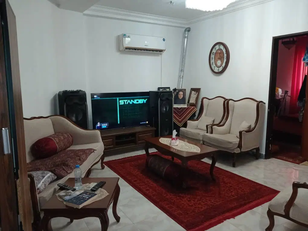 فروش آپارتمان. ۲خواب. روبروی پارک آفتاب