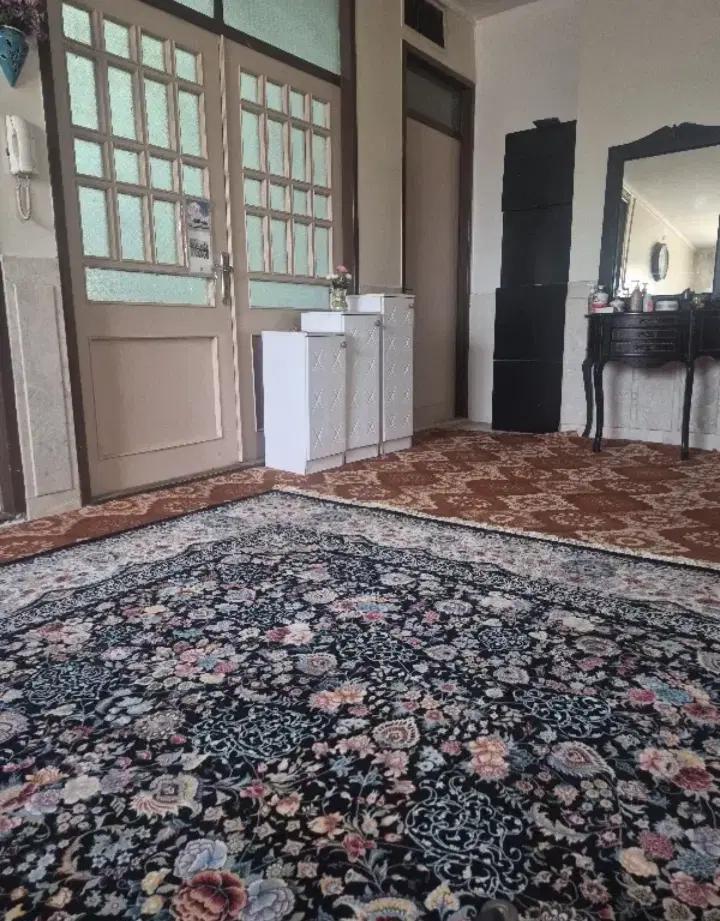 سلام خونه یا هم خونه می خوام