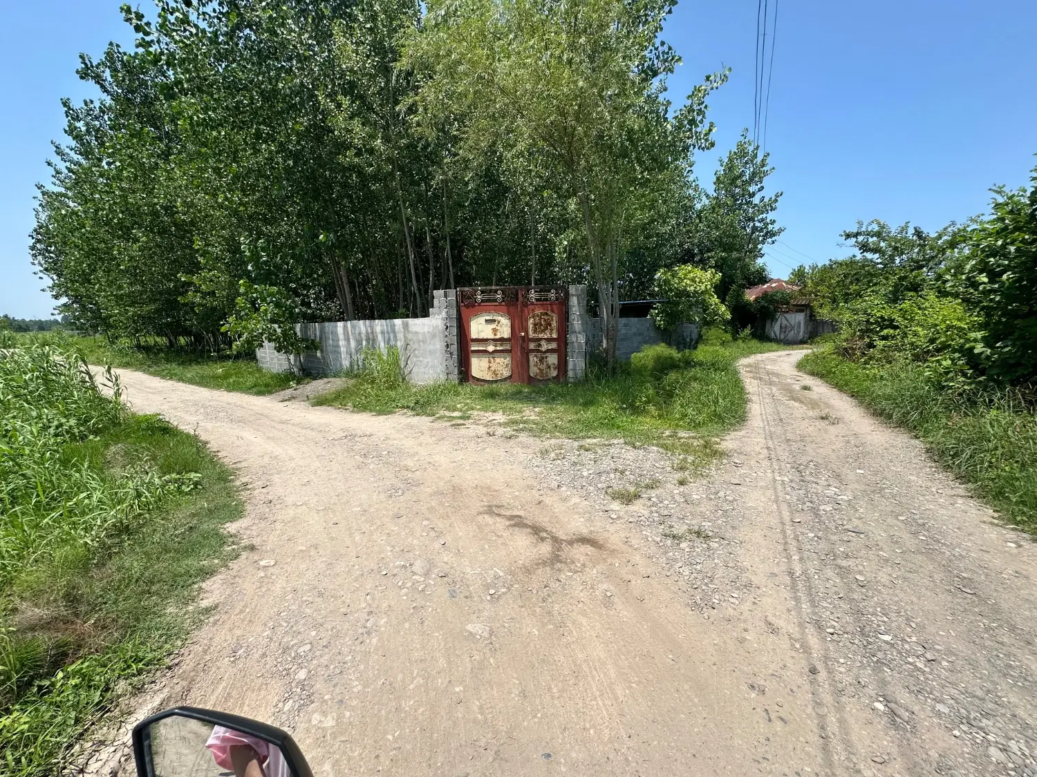 زمین ساحلی در حاجی بکنده