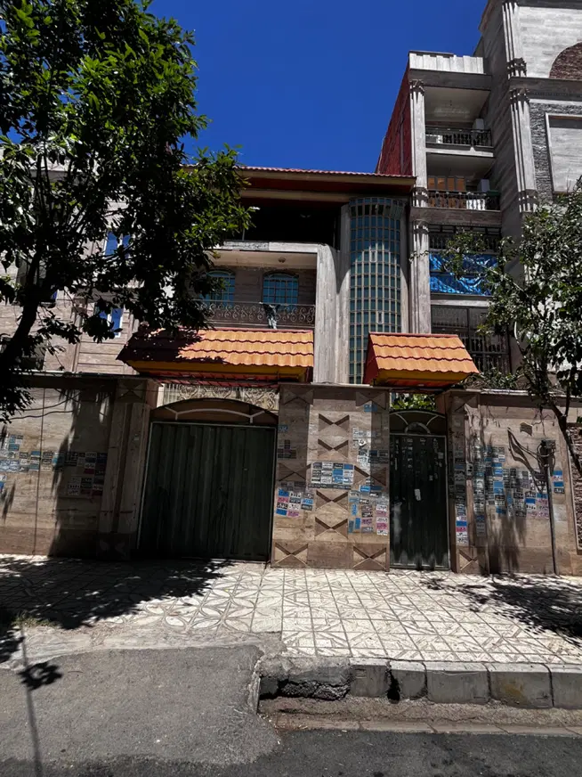 آپارتمان ۱۲۰ متری + نیمه کاره سقف اخر پارس نظام