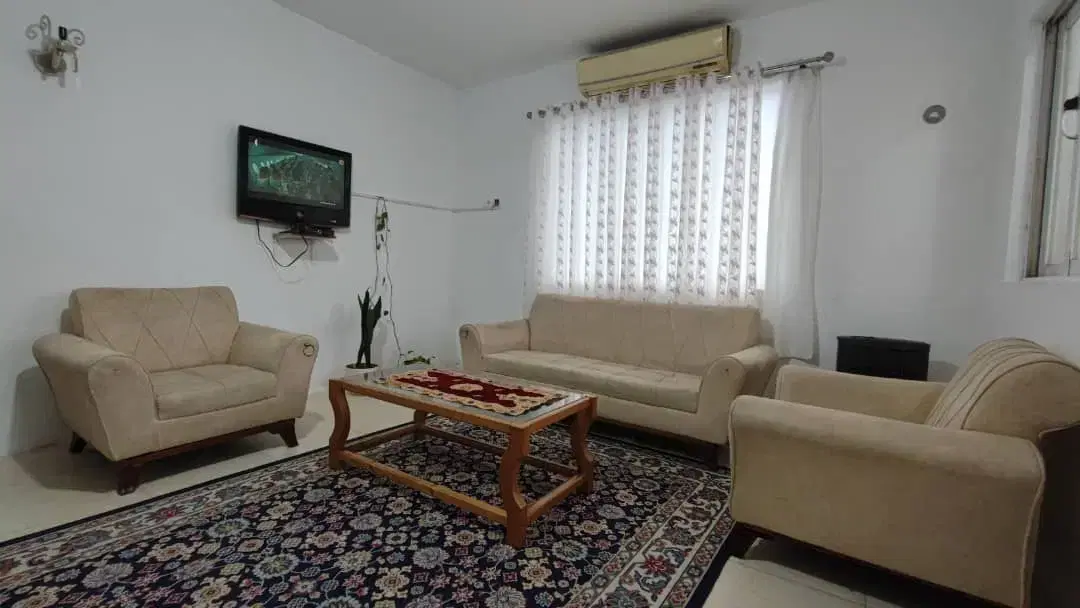 اجاره روزانه ویلا حیاط دار پلاک اول (مالک)