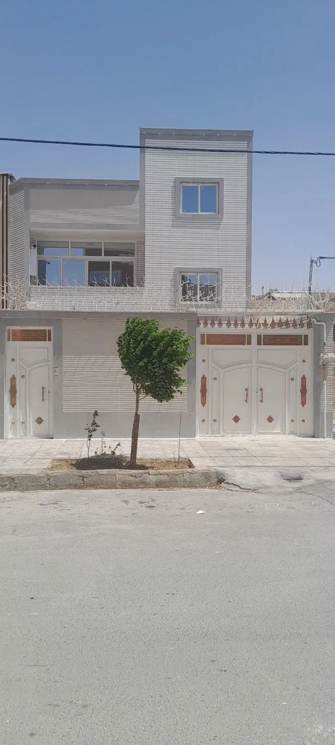 خانه ویلایی ۲ طبقه