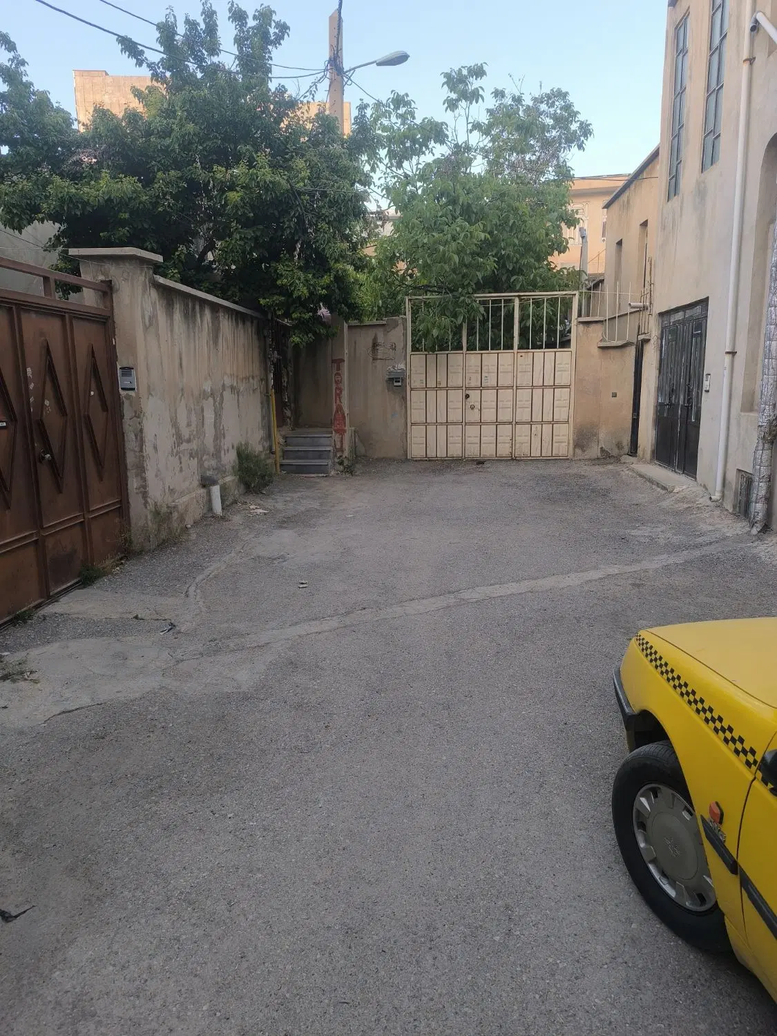 فروش خانه زمینی  متراژ 335متر