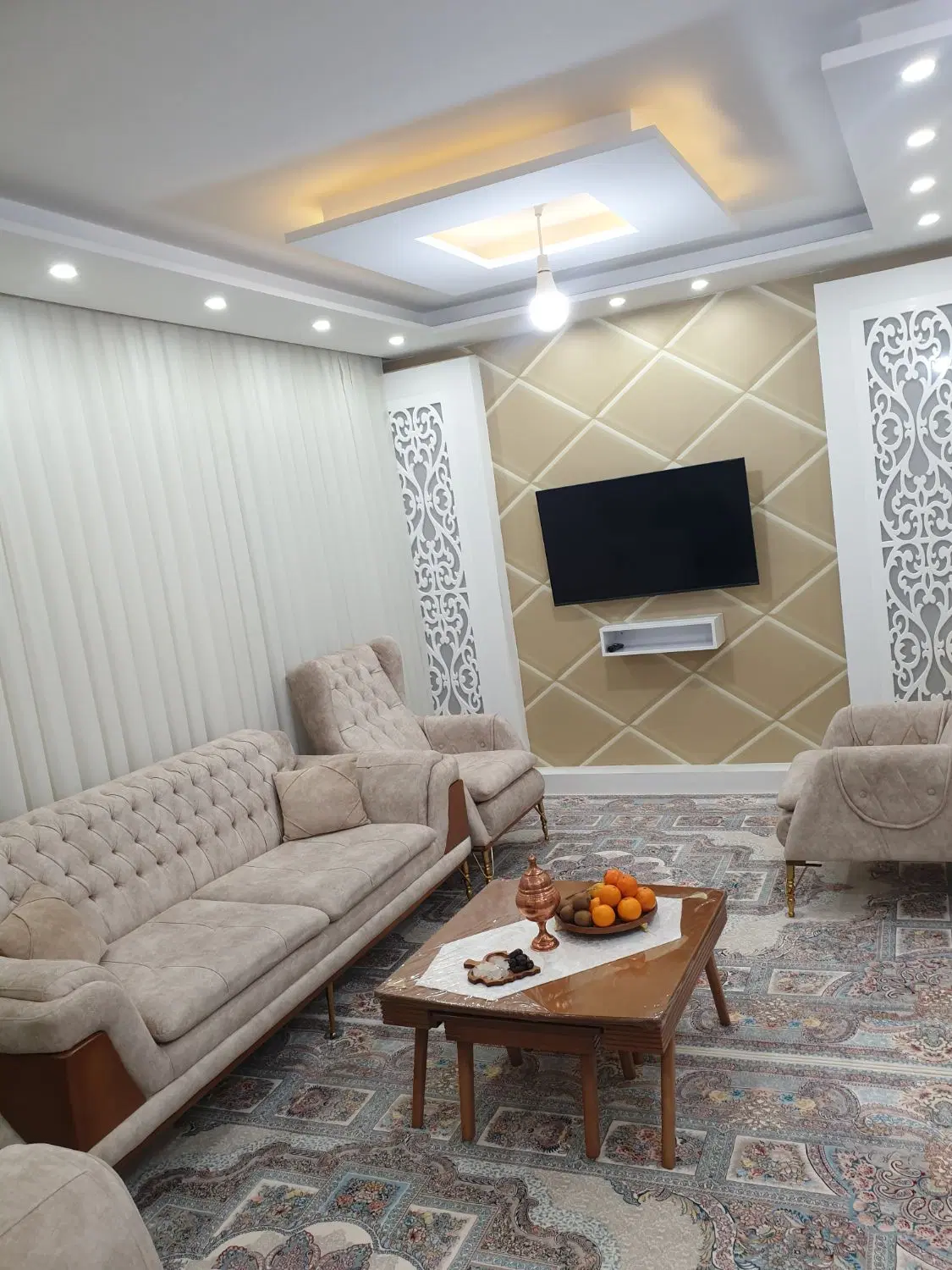 اپارتمان ۷۳متری باباطاهر