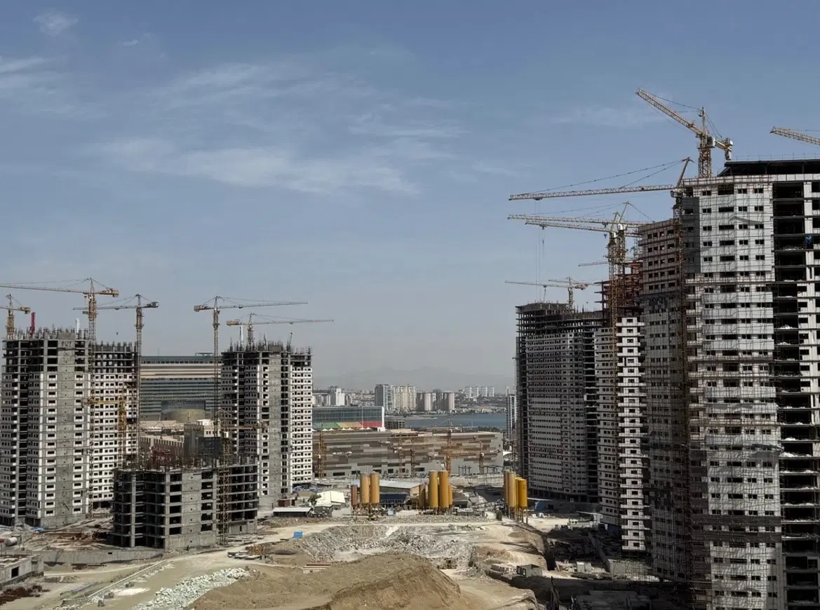 فروش واحد در برج D2 شهرک چیتگر