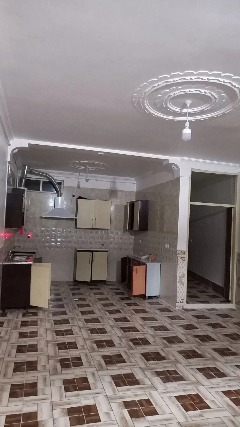 خانه اجاره ای همکف ۸۰ متر