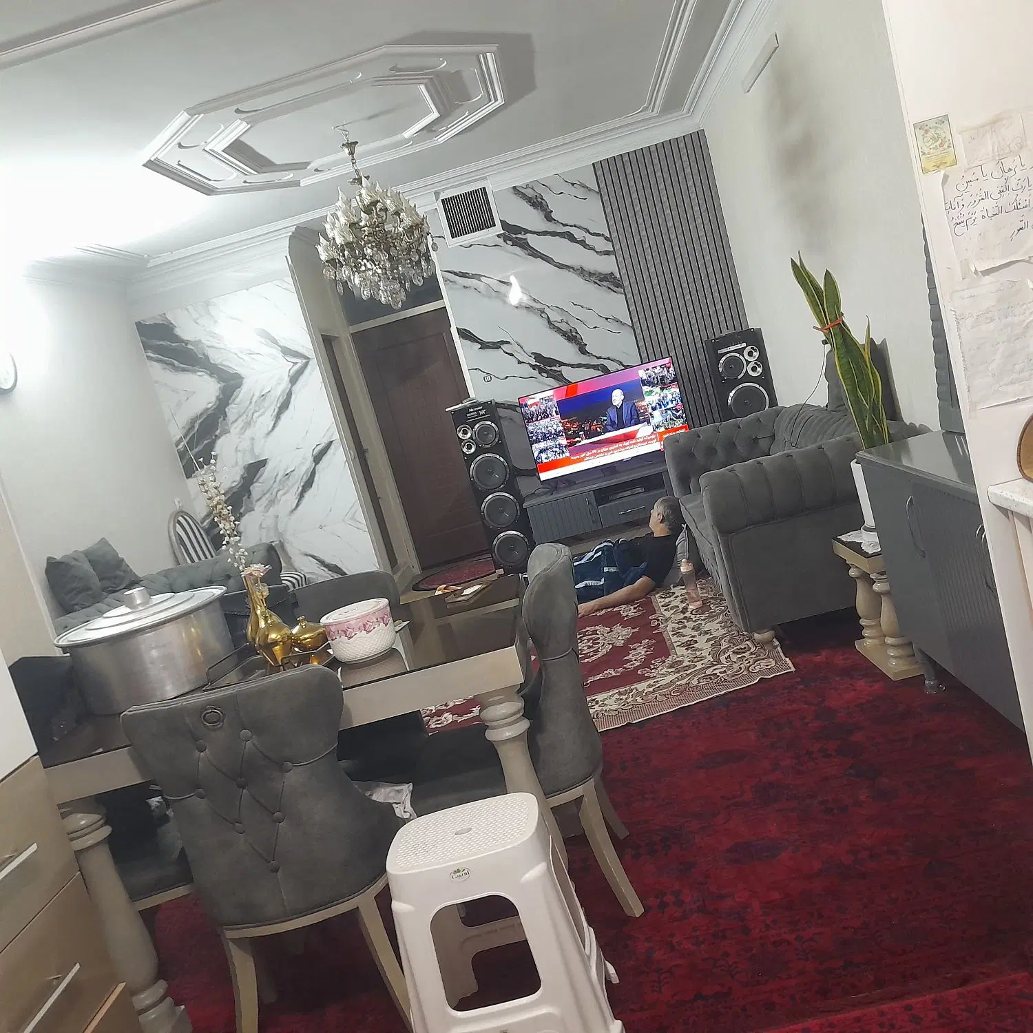 آپارتمان طبقه اول ۶۰ متری