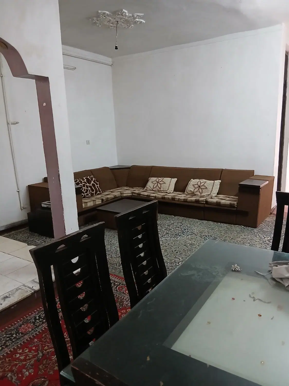 سوئیت ویلایی دربست مرکز شهر