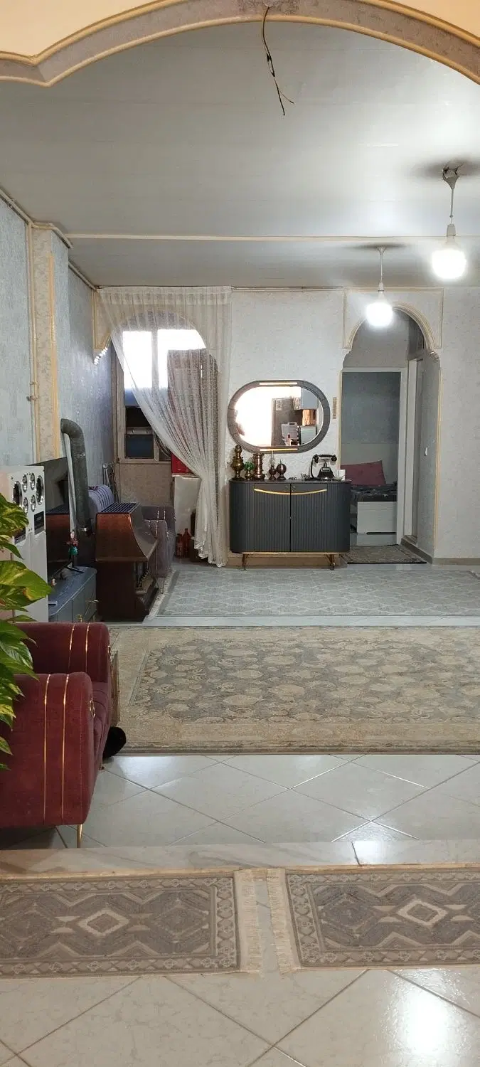 خانه ۸۰ متری قنات ناصری