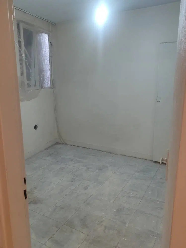 واحد58متری طبقه دوم یک خوابه
