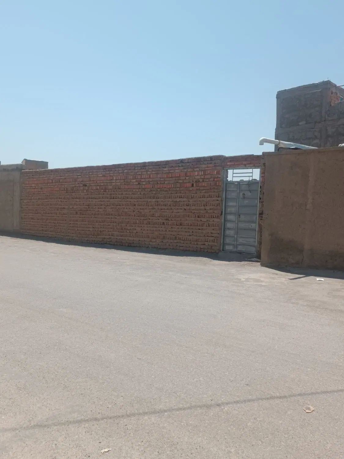 حصار ۱۸۰متری ۱۲متری سجادیه عسگر اباد باغمعروف