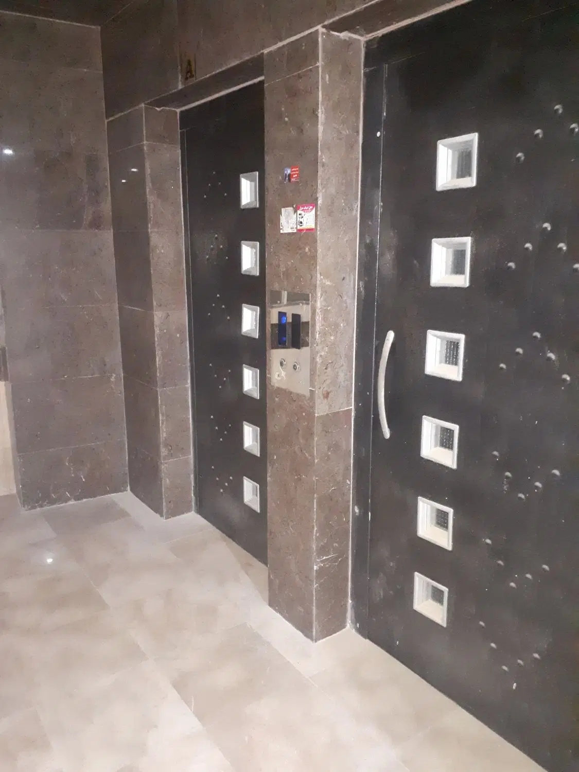 رهن آپارتمان دو خوابه مرکز شهر