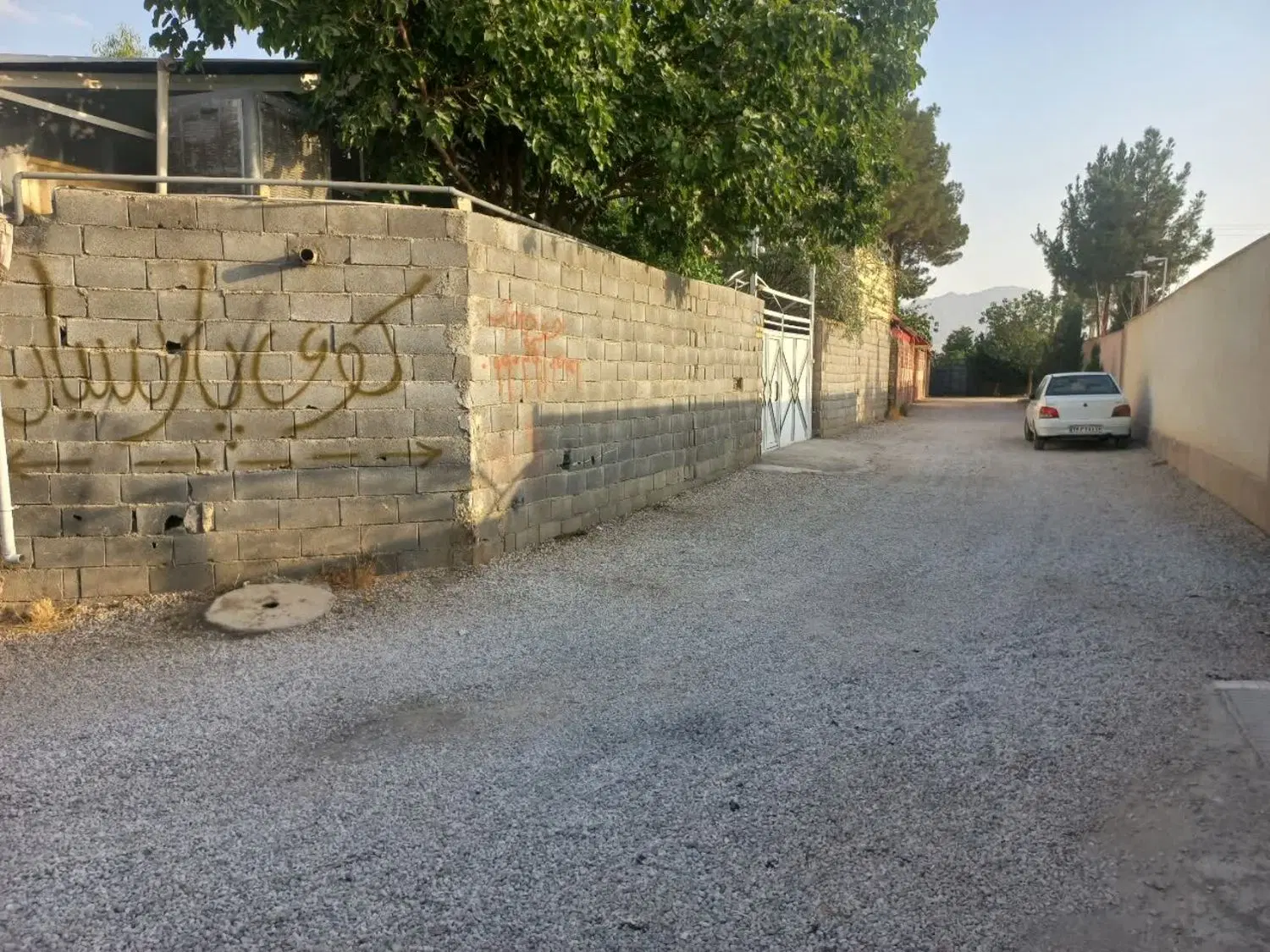 فروش باغ خوش نقشه چهار دیوار ۱۶۰۰متری(اصفهانک)