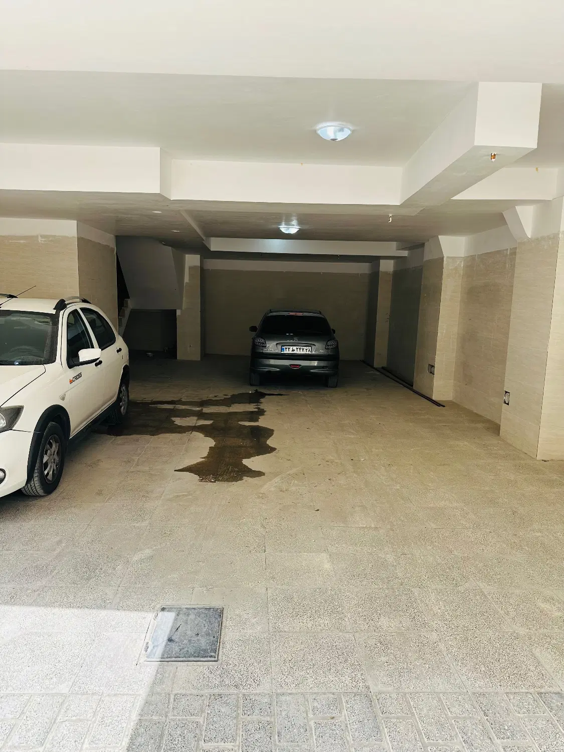 آپارتمان ۹۳ متری تک واحدی
