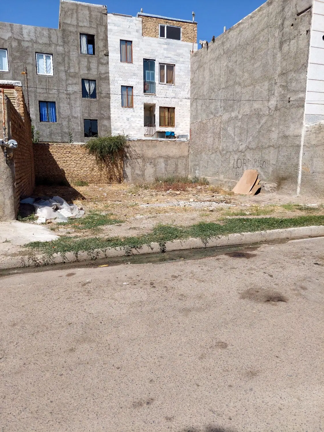فروش زمین کاربری مسکونی
