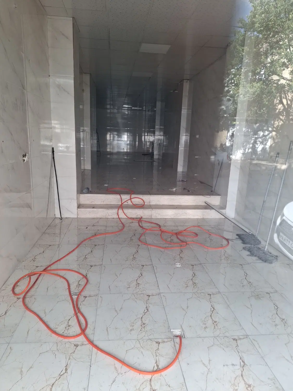 مغازه‌۱۰۰متری‌دراسلام‌آباد