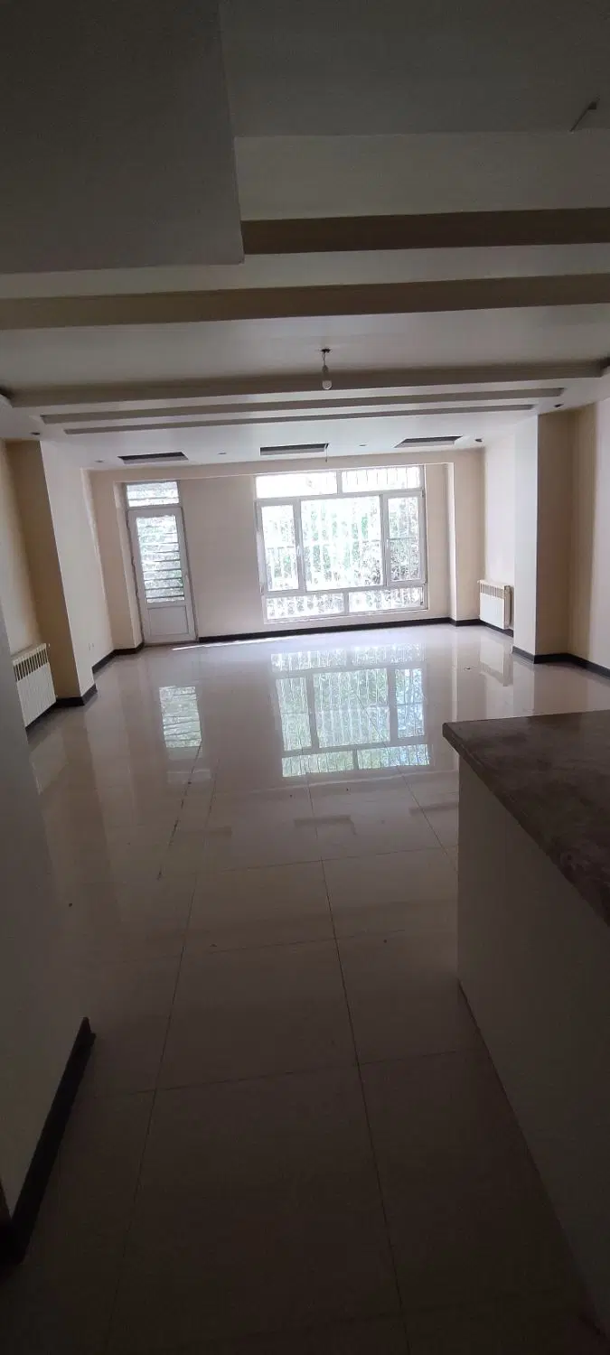 ۱۰۵ متر پارکینگ اختصاصی