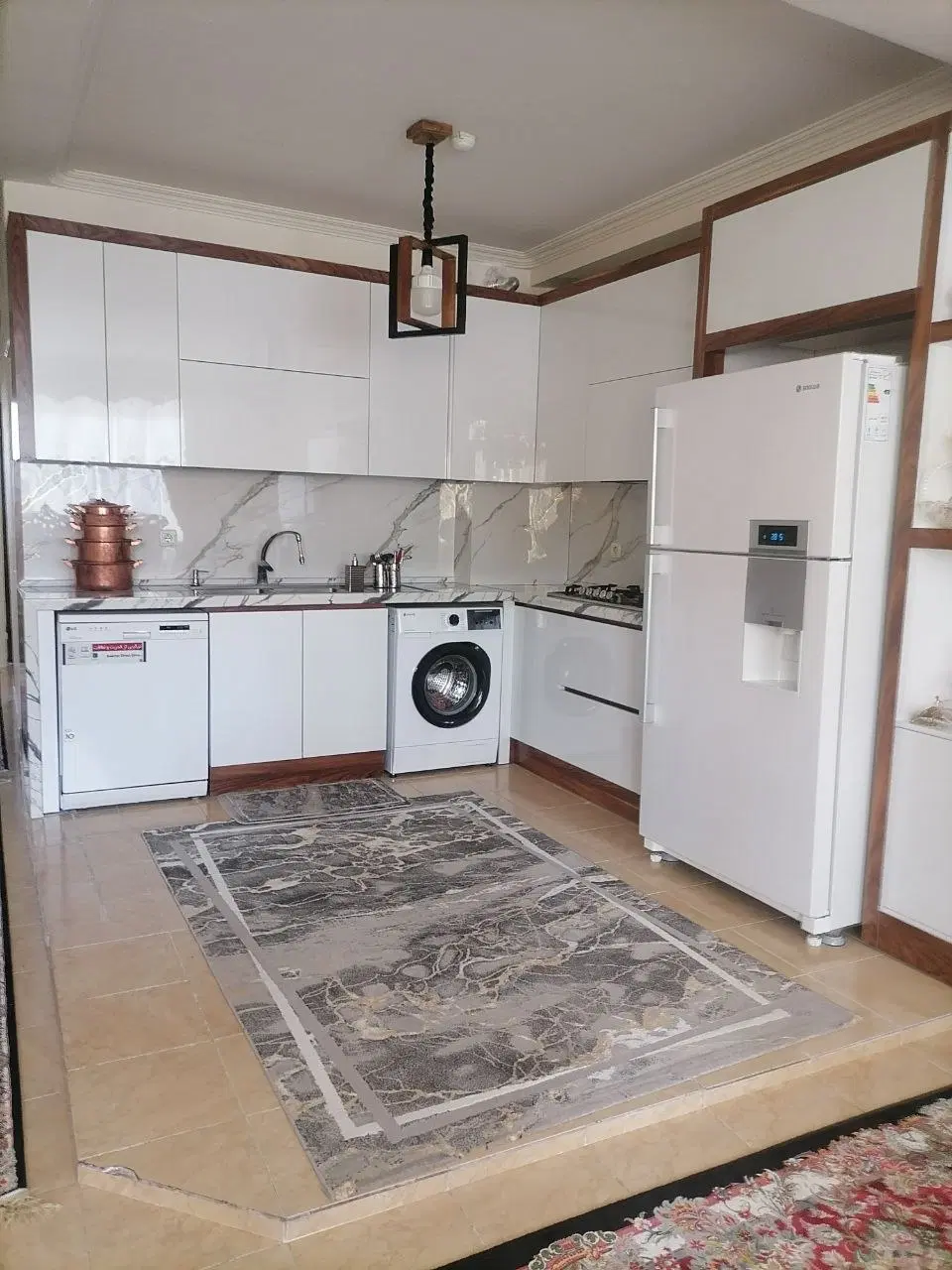آپارتمان ۸۰ متری در الهیه