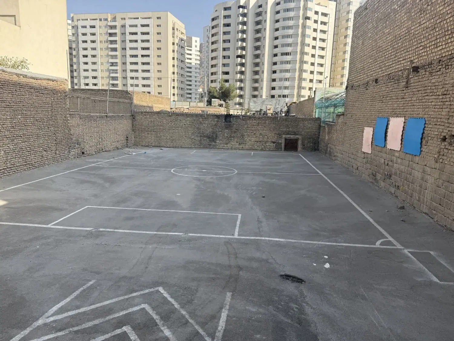 فروش یک قطعه زمین با سند 6 دانگ(مالک هستم)
