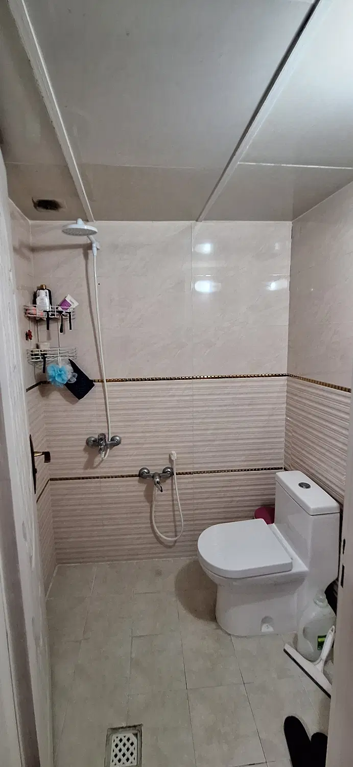 ۸۵ متری نزدیک به حاشیه خیام