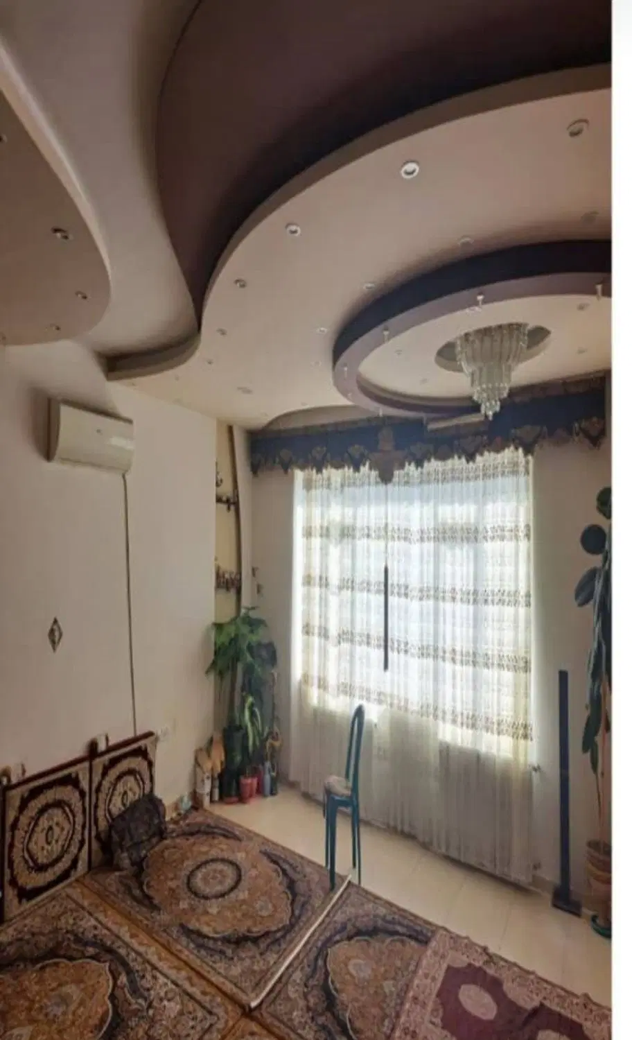 خانه ویلایی 3 طبقه مسکونی لوکس در شهرک گلان