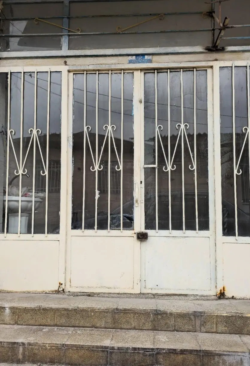مغازه زنگیان
