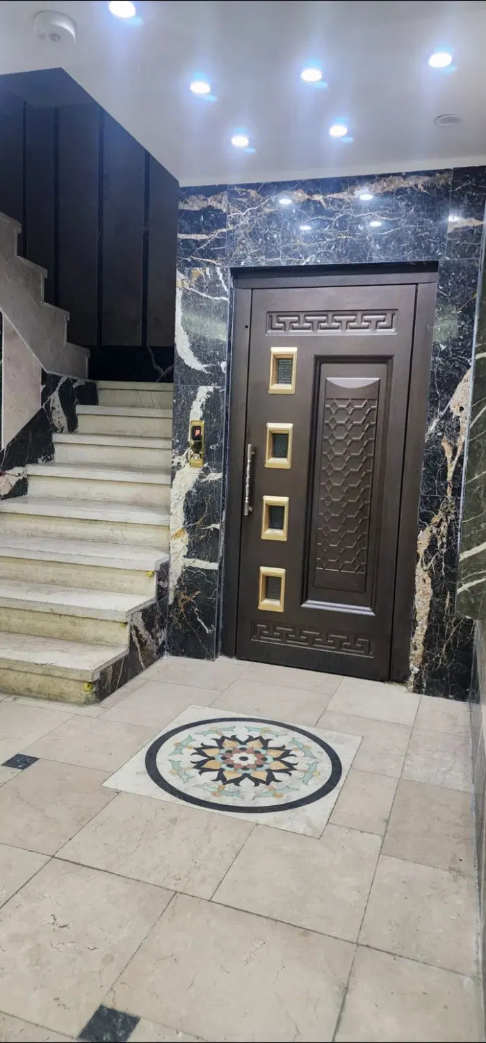 فروش آپارتمان بر خیابان طالقانی