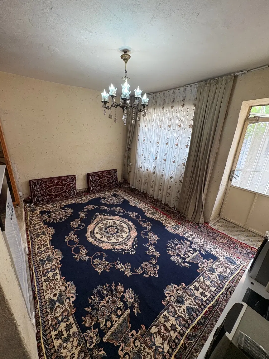 خانه دو طبقه
