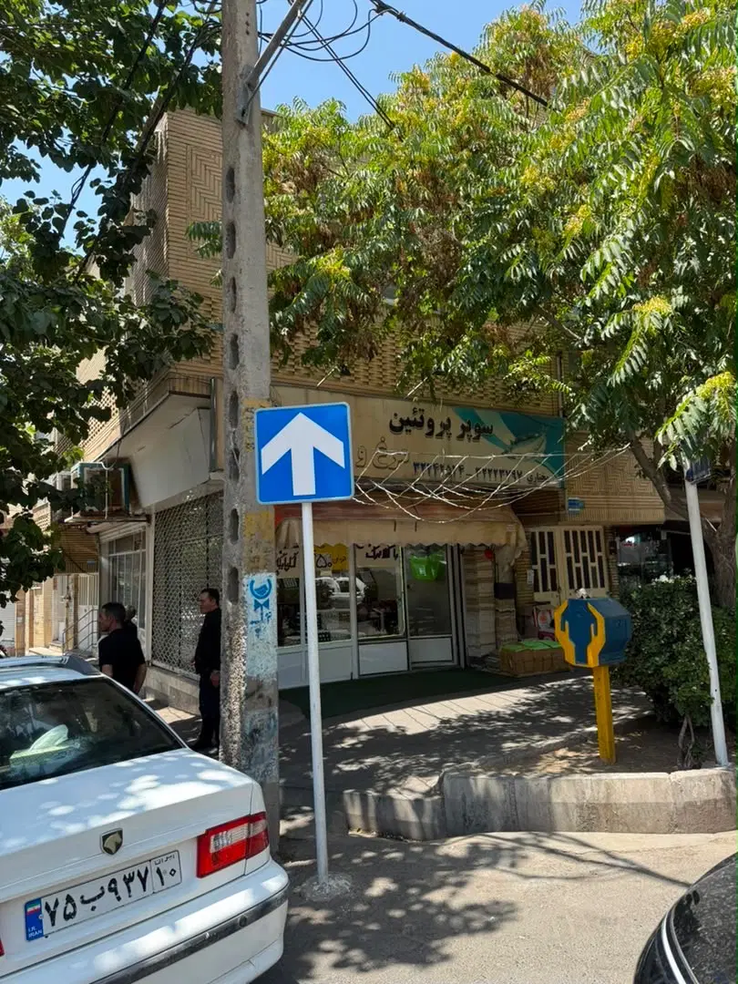 فروش ملک تجاری مسکونی با بر زیاد