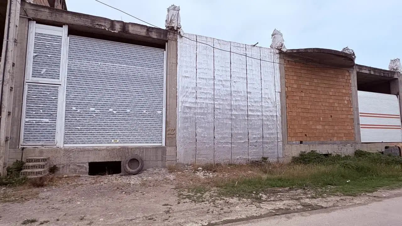 ساختمان تجاری مسکونی