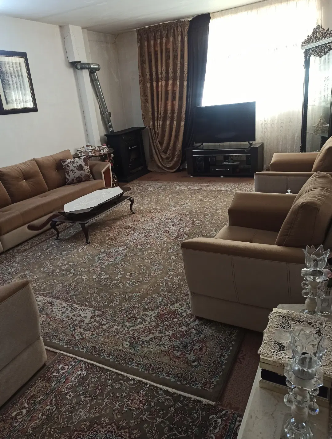 منزل ویلایی دوطبقه دوبلکس دربست واقع در گلشهر