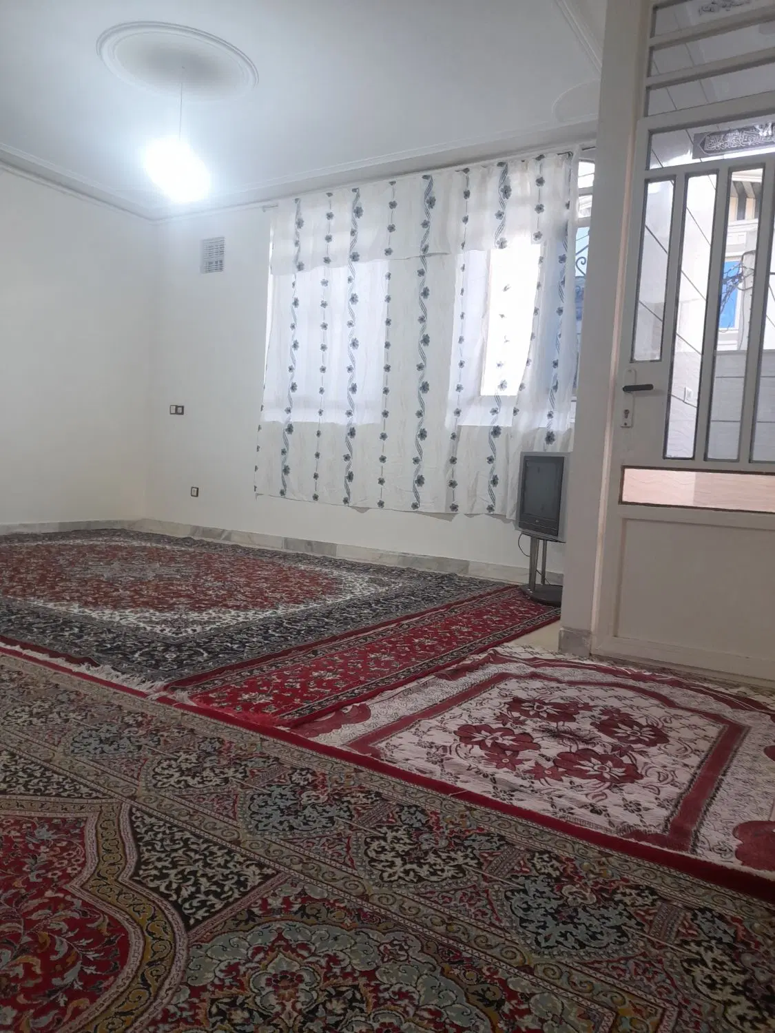 اجاره خانه ۱۱۰متری دره گرم