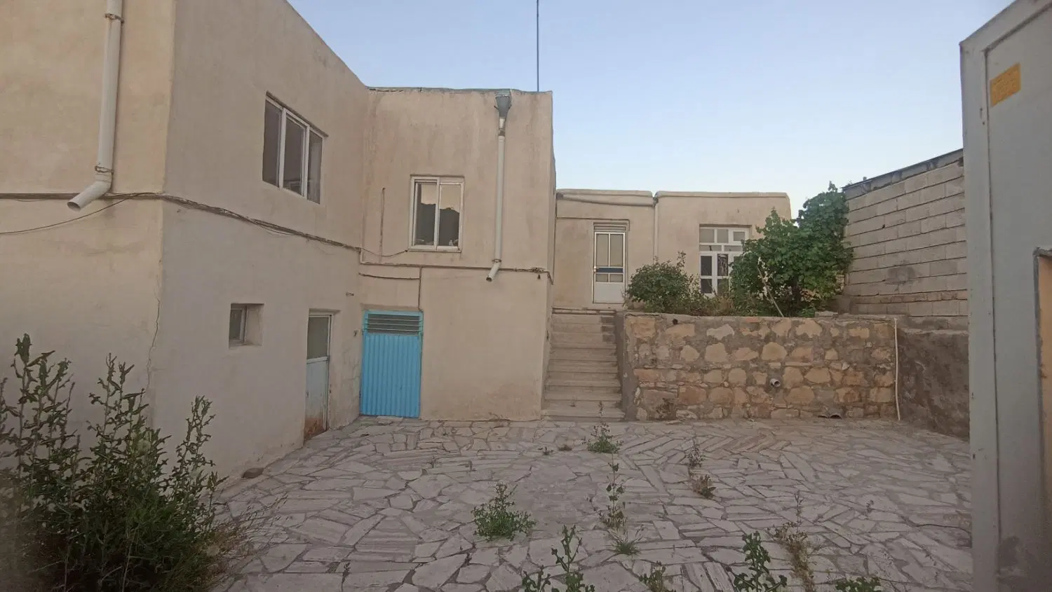 زمین مسکونی در گجوت