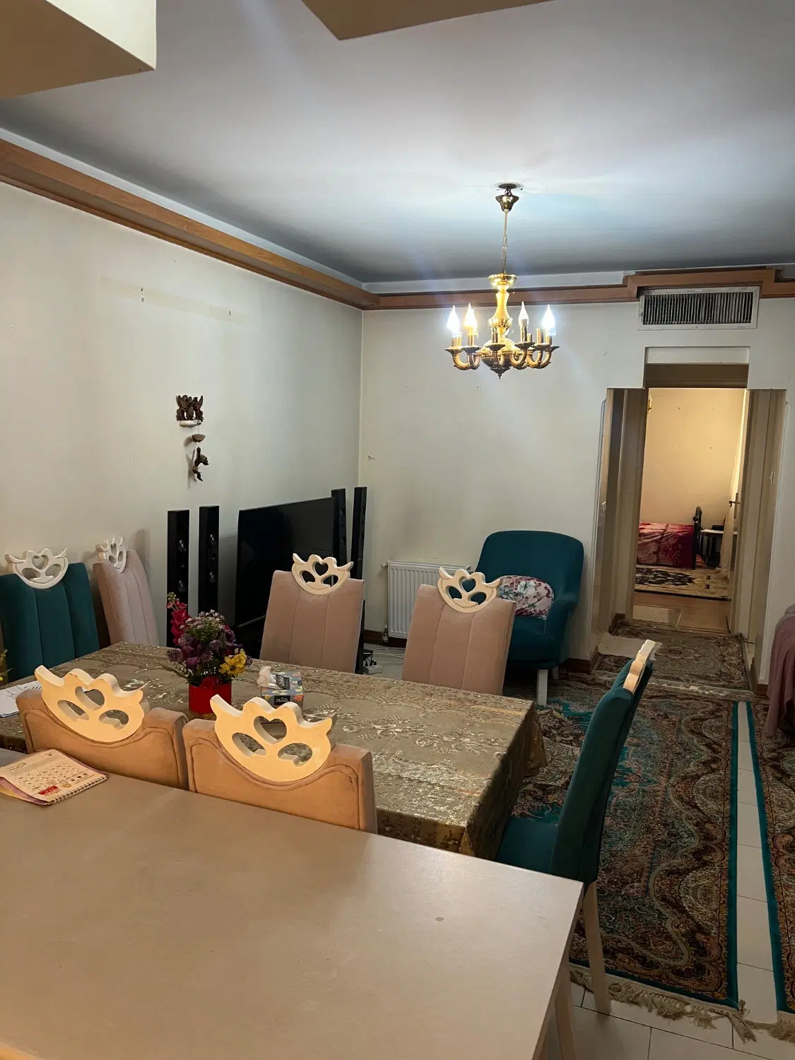 ۶۷ متر با پارکینگ دو خوابه و انباری