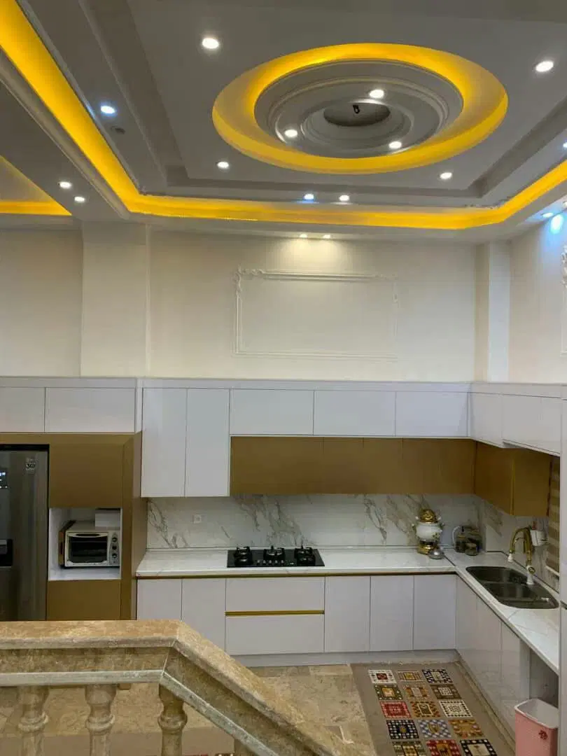 اجاره ویلای باشکوه ۳۴۰ متری استخردار