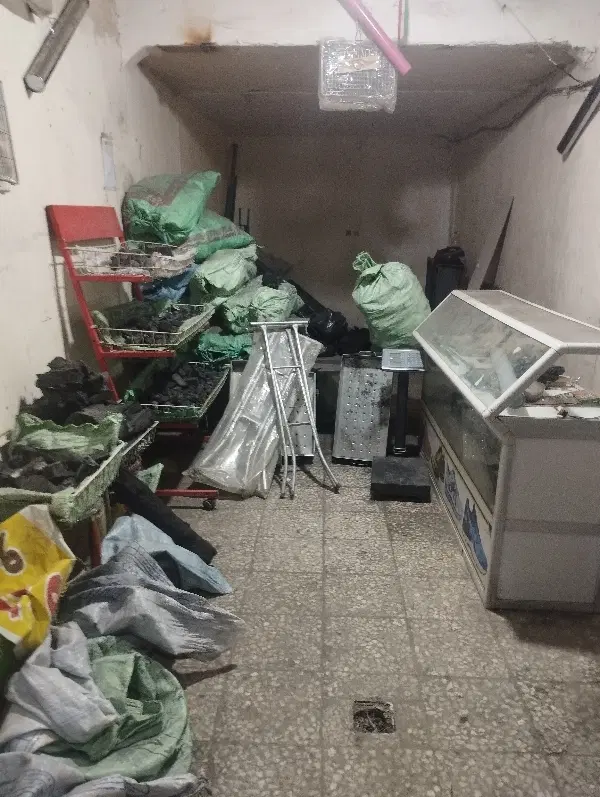 مغازه کوثر 41 سر خیابان