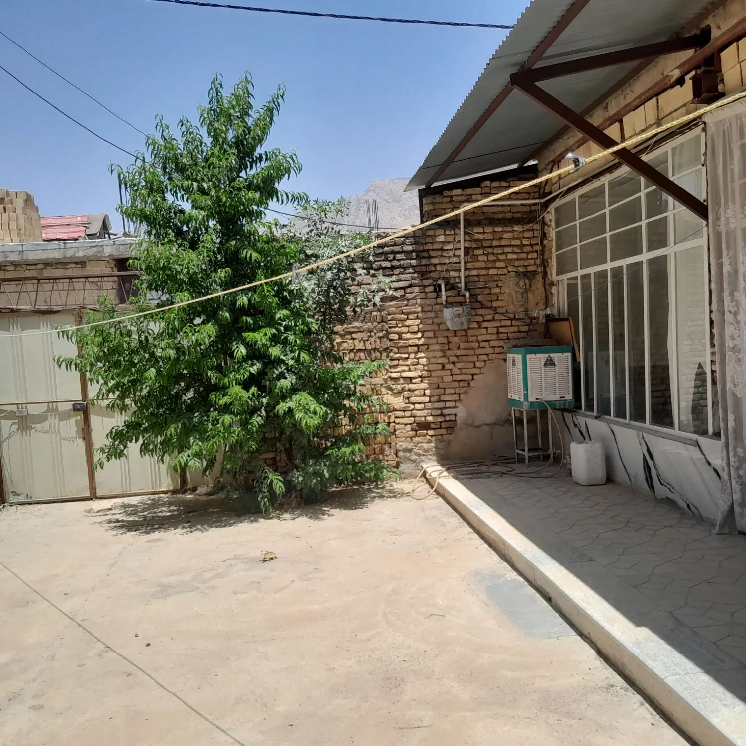 خانه مسکونی