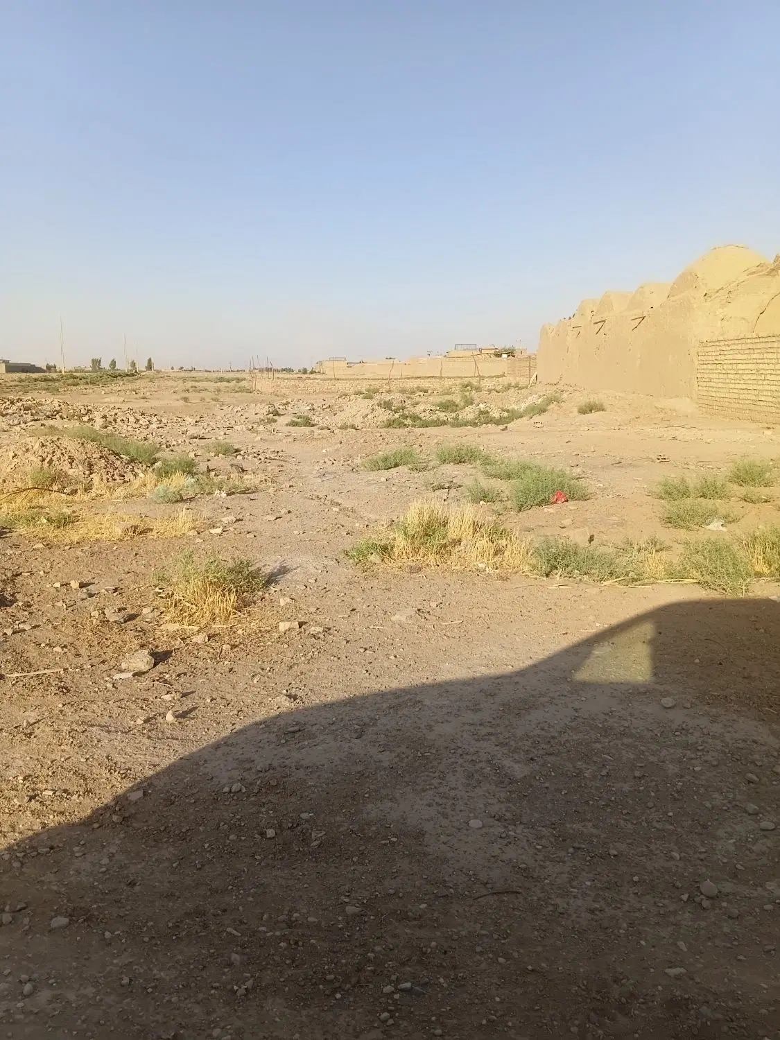 زمین ۱۴۰ متر قنوات