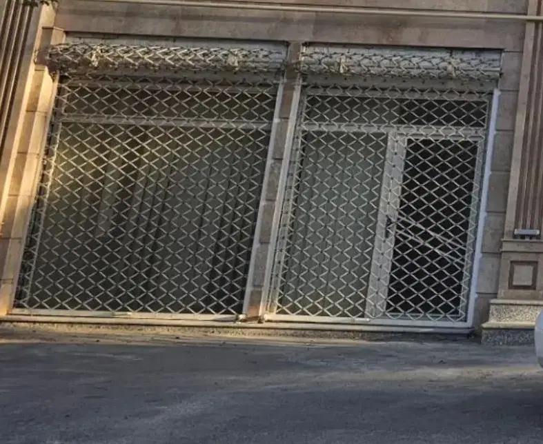 اجاره مغازه در خیابان امین خیابان صداقت