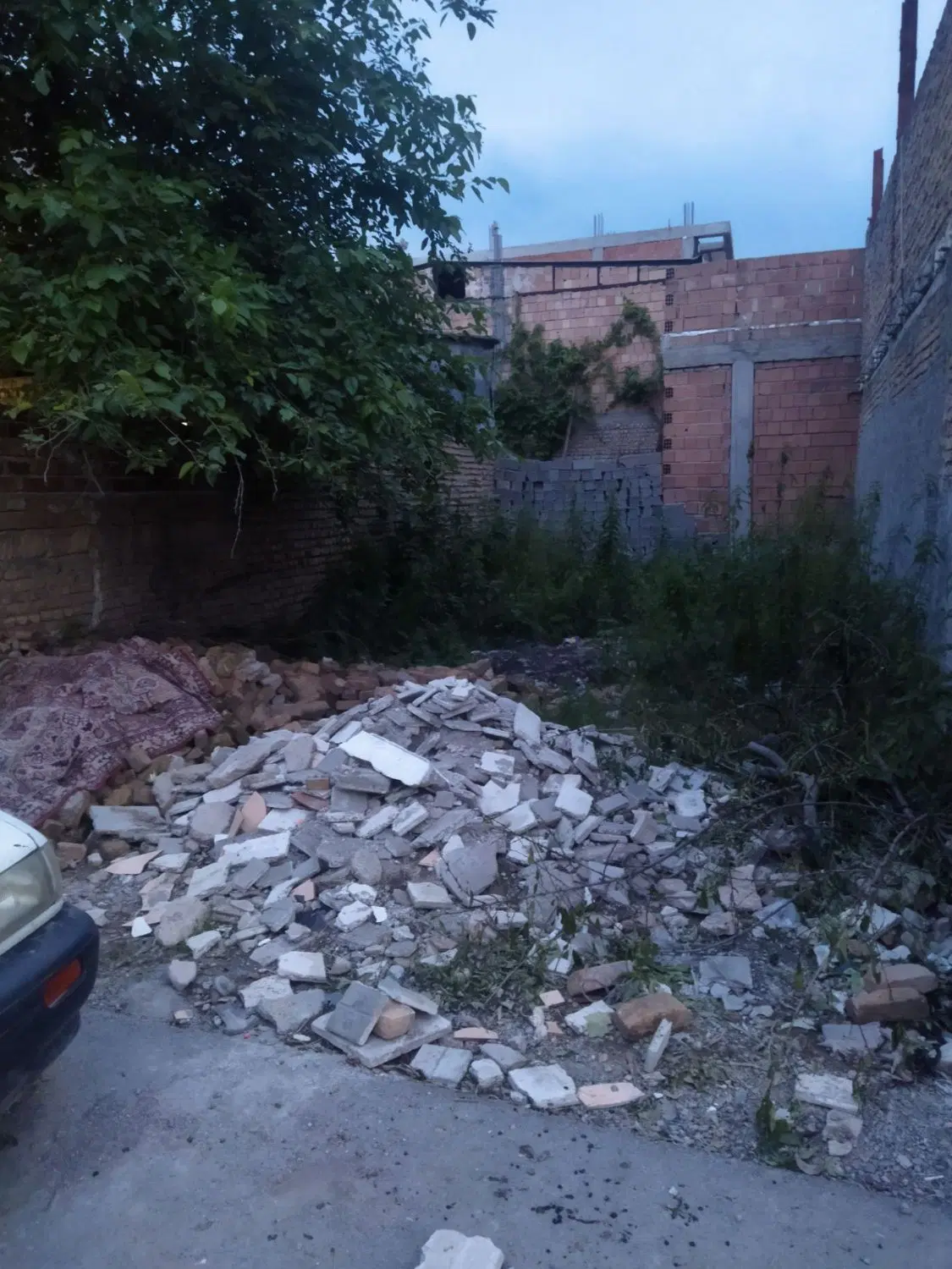 زمین فروشی گلندفخراباد