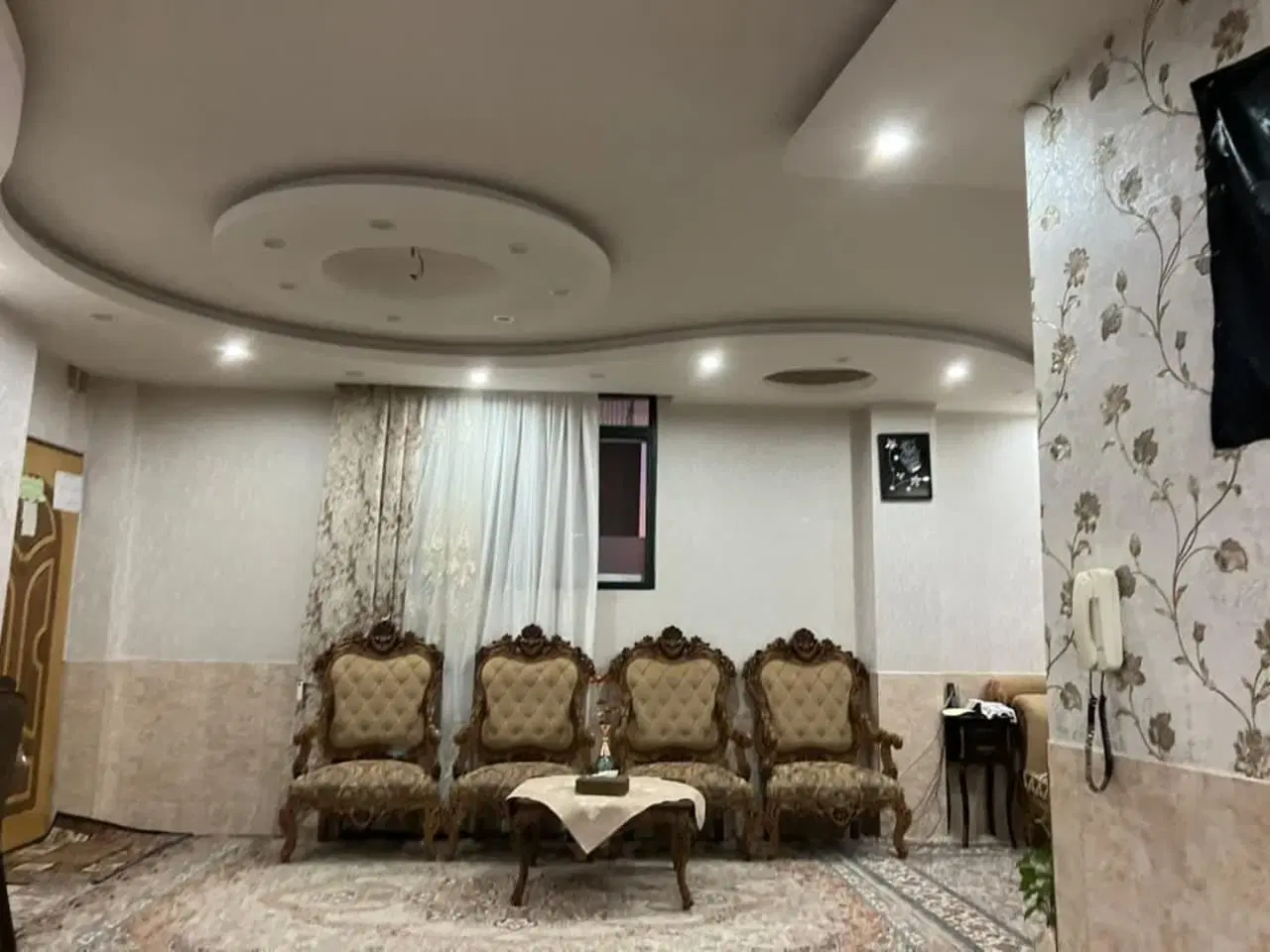 فروش یک واحد اپارتمان